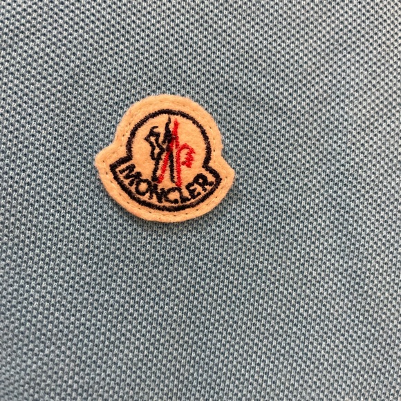 Moncler 3-button polo with striped sky blue trim - Picture 4 of 12